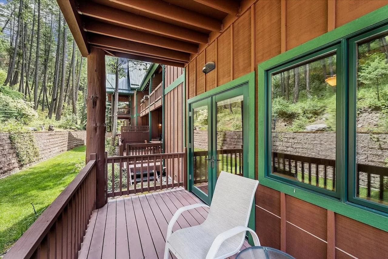 Private covered deck